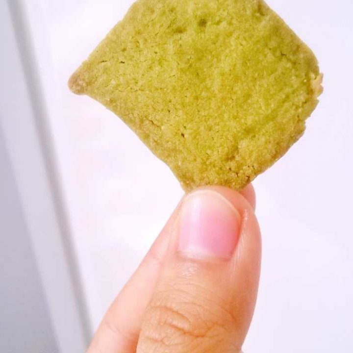 微苦抹茶沙布列酥饼