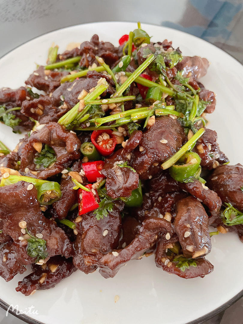 香嫩爽滑‼️香菜拌牛肉🔥这味道简直绝了