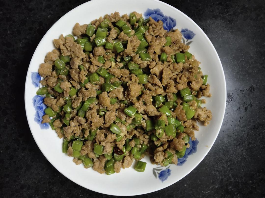 肉沫豆角下饭菜