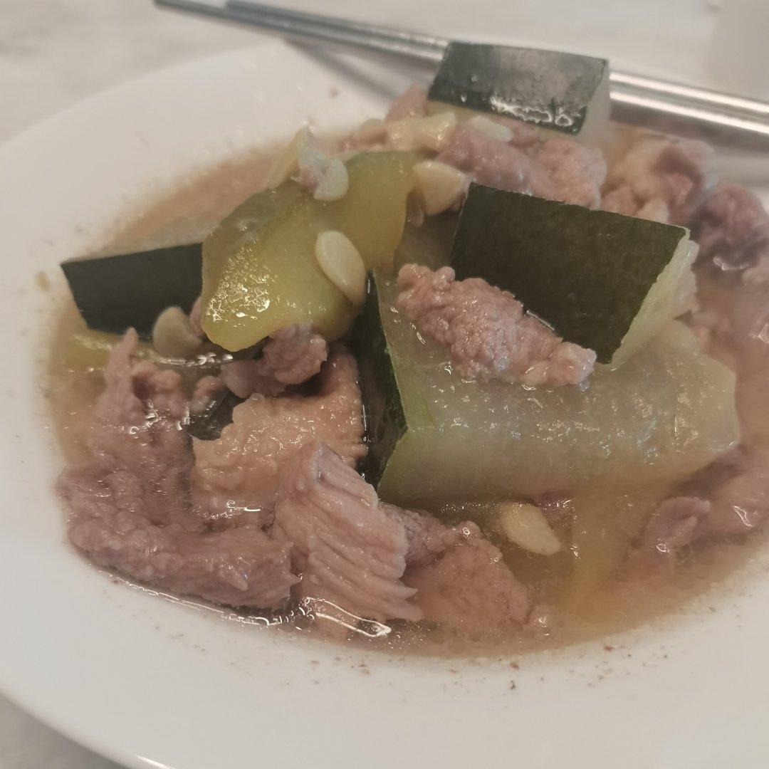 超嫩滑肉（瘦肉）丝瓜汤