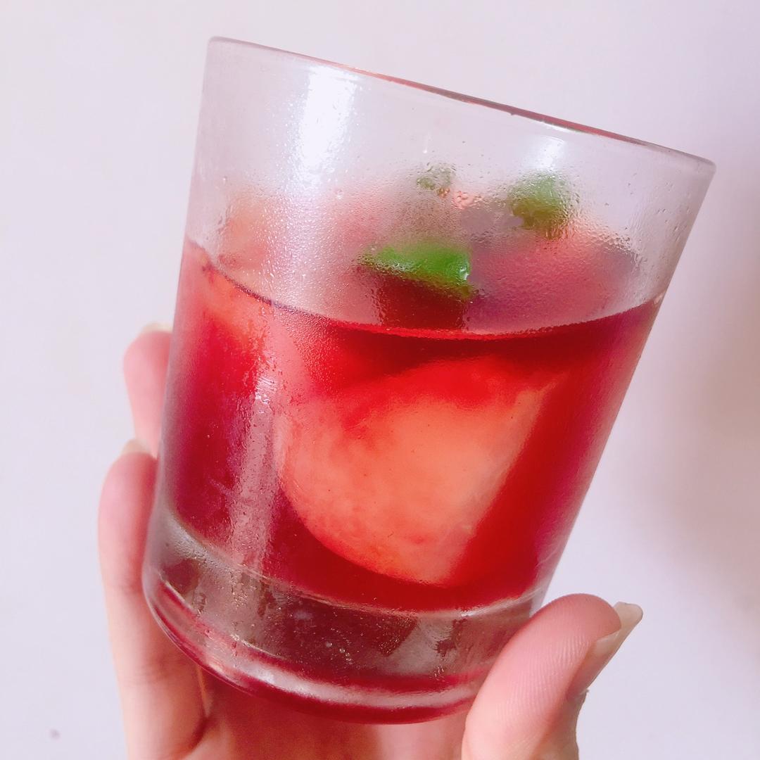 古法熬制酸梅汤（此方几乎无中药味孩子非常喜欢喝）