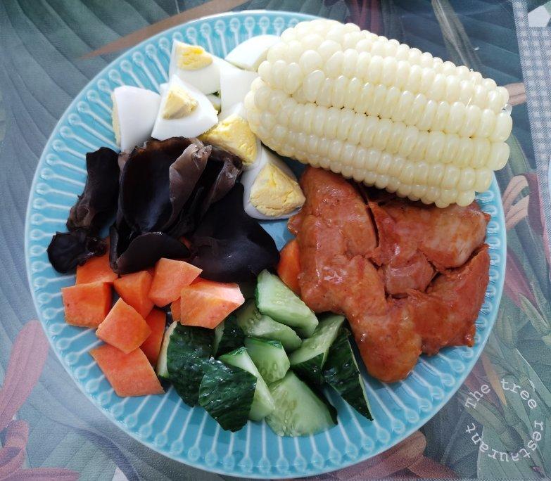 小李飞花做的轻食减肥午餐