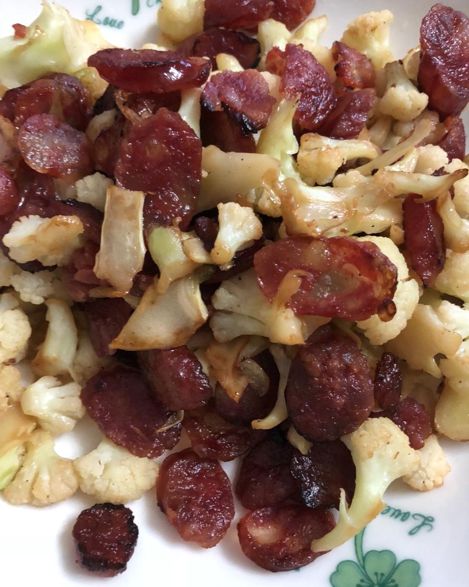 腊肉炒花菜