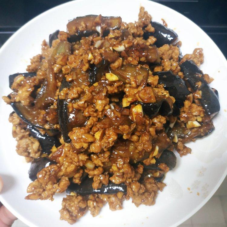 酱香肉末烧茄子