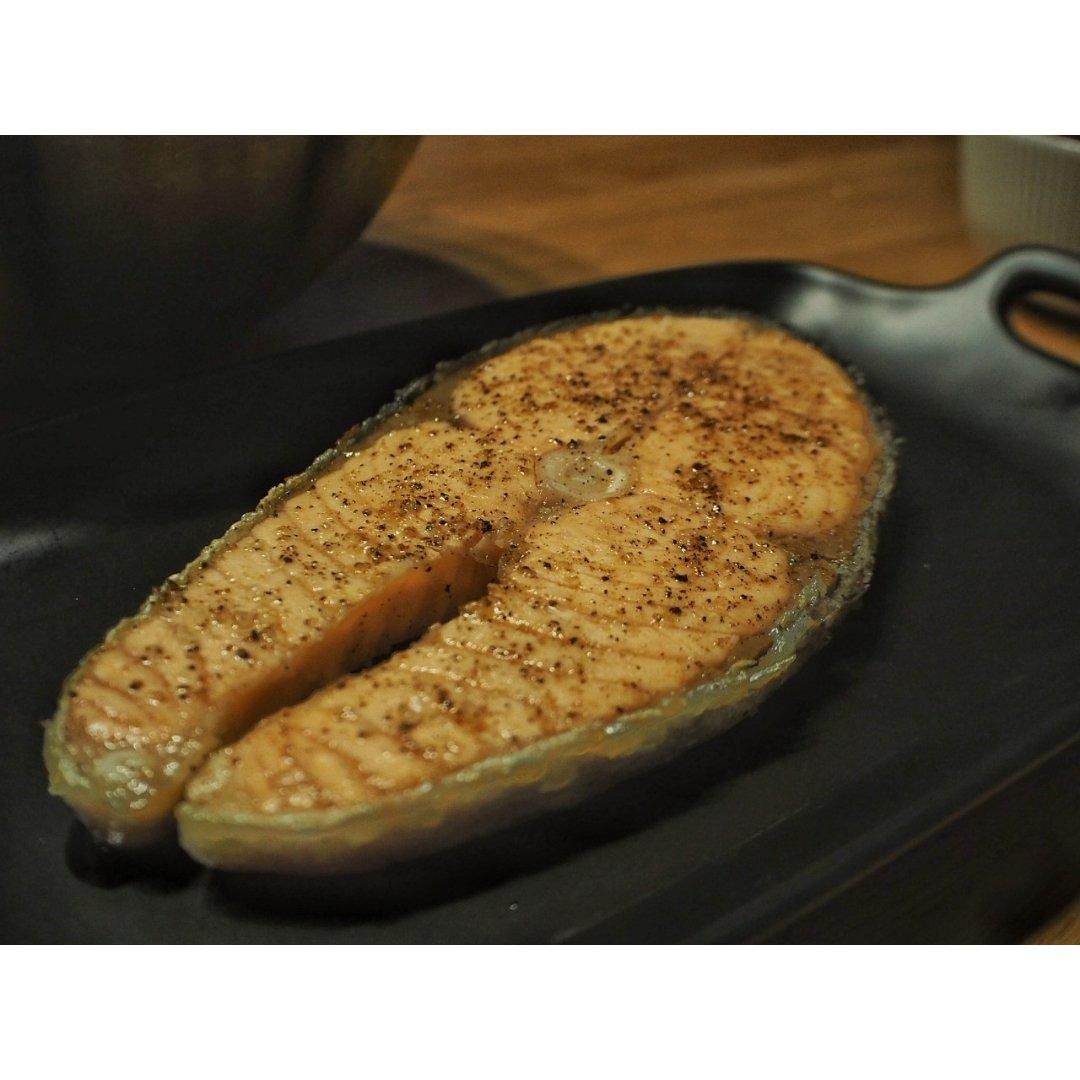 香煎三文鱼
