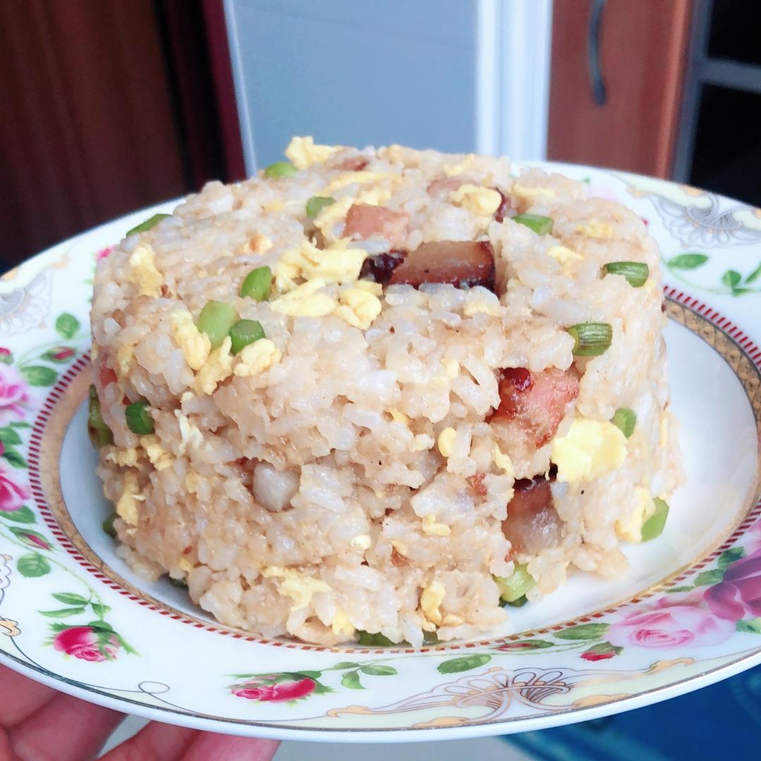 腊肉炒饭
