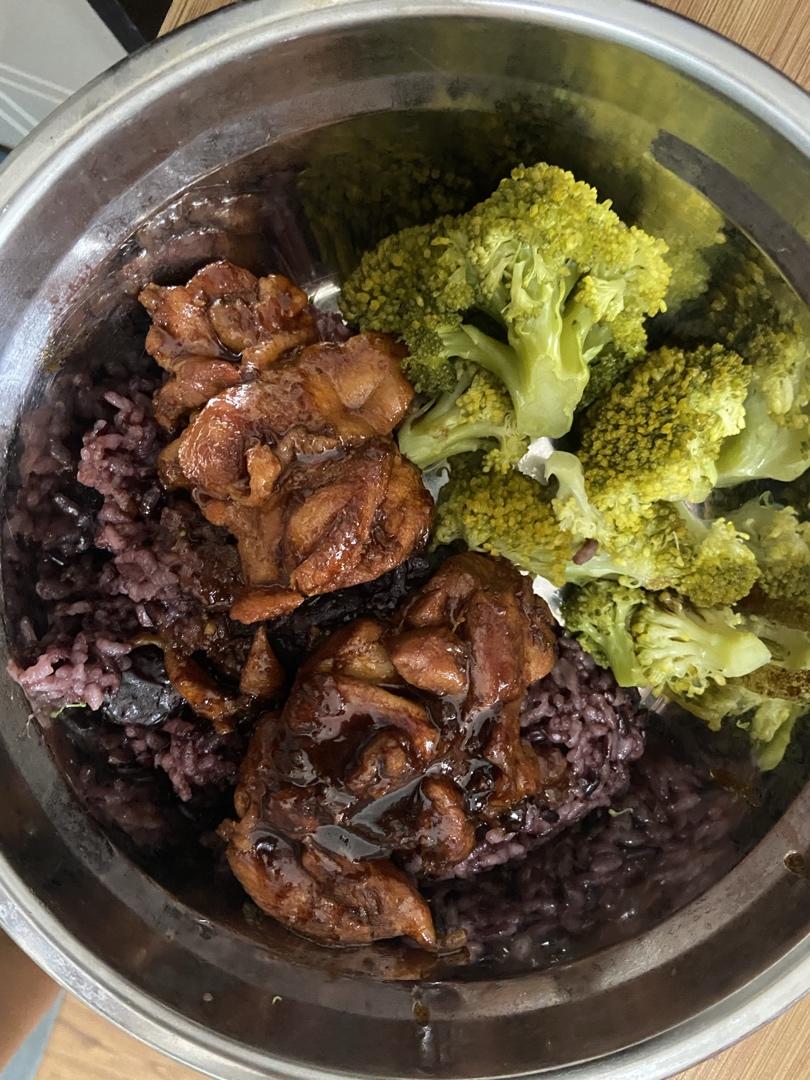 照烧鸡腿饭
