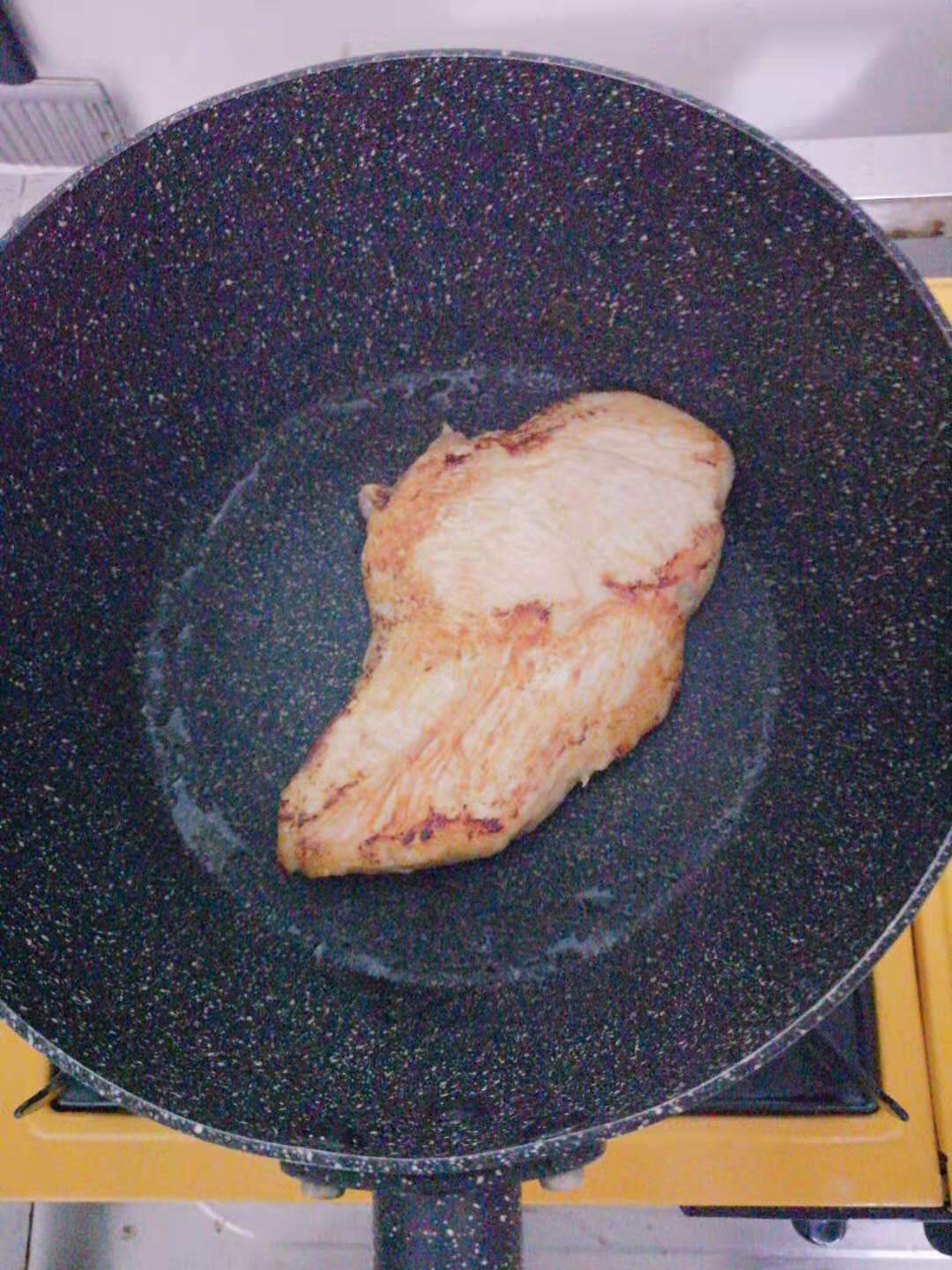 超嫩的奥尔良鸡胸肉的做法 步骤2