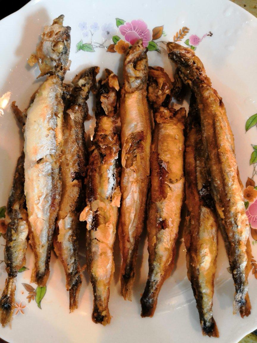 香煎椒盐多春鱼