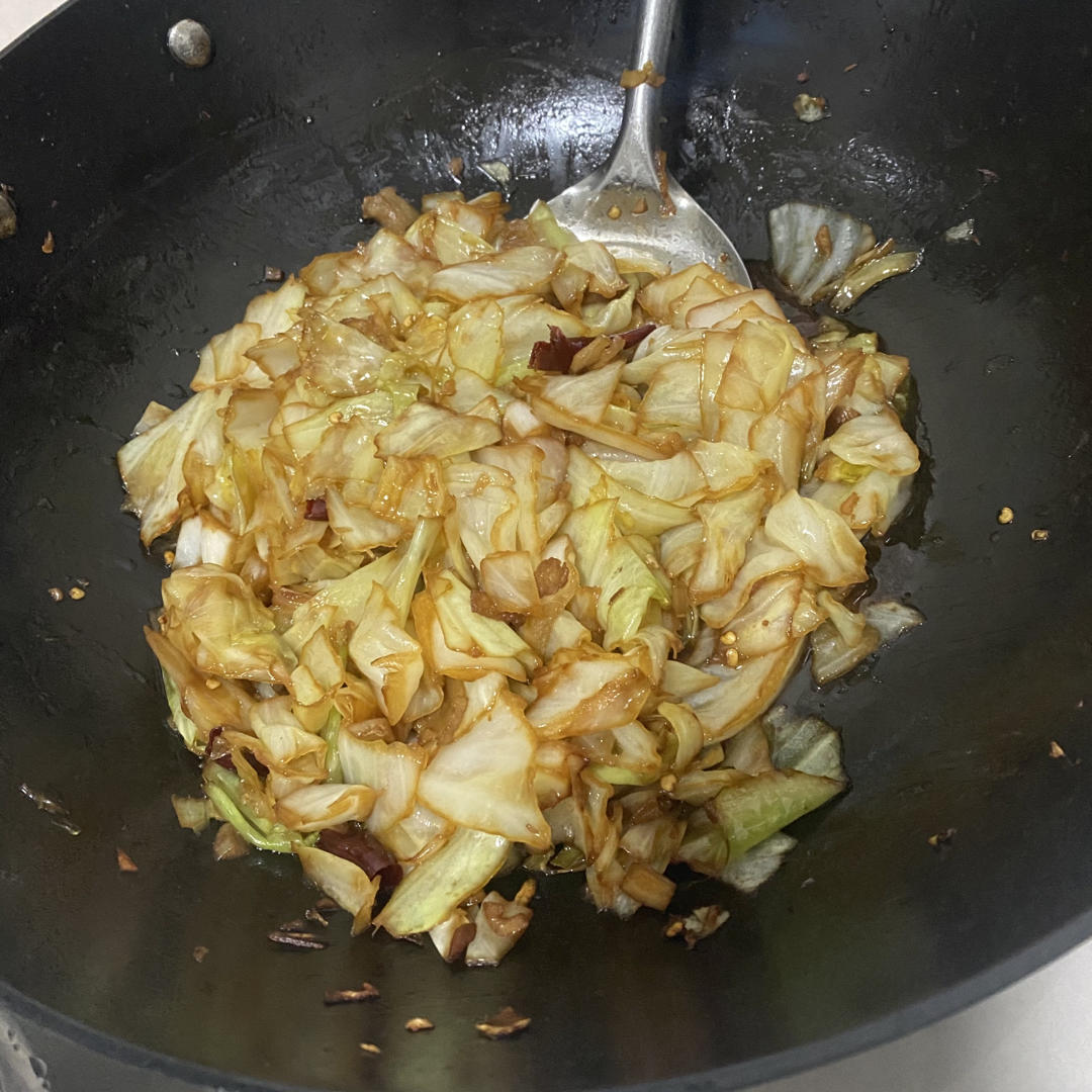 阿婆手撕包菜