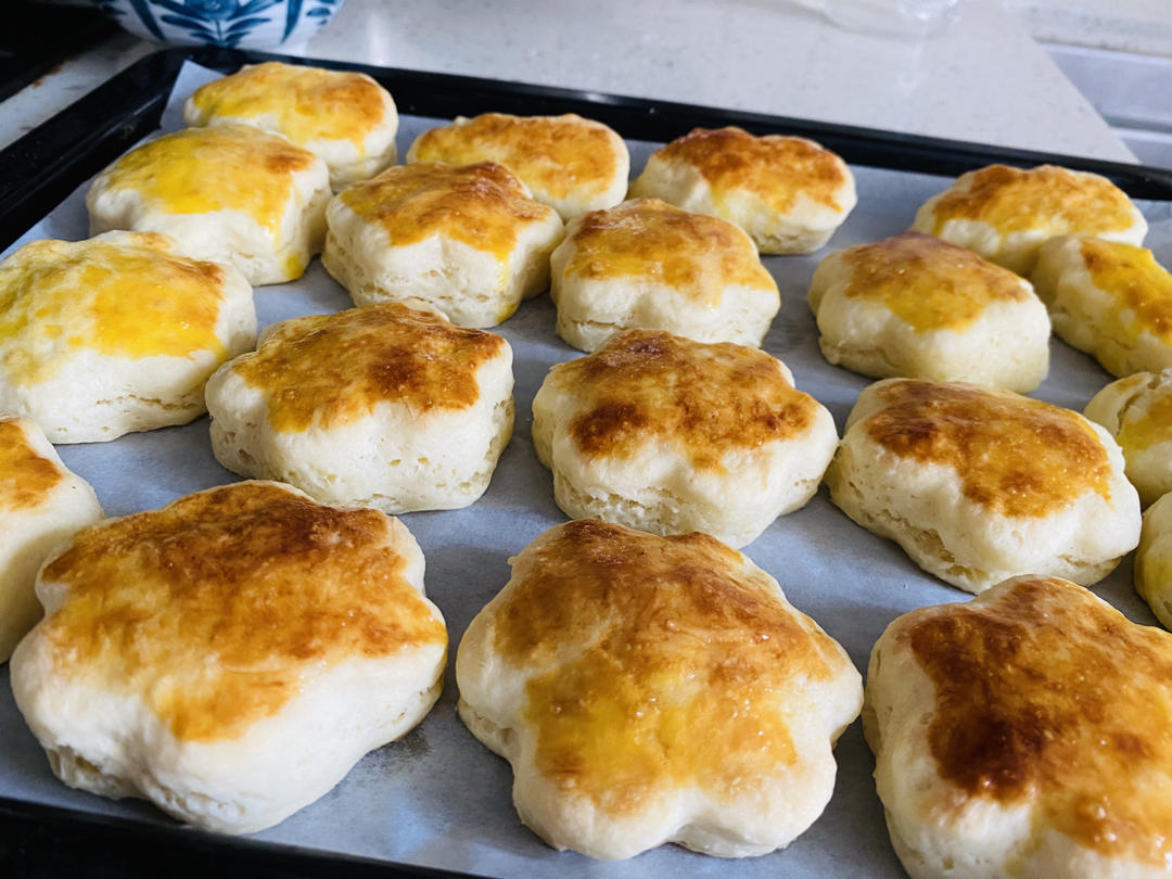 简单快手迷你奶油司康（消耗淡奶油/无黄油无泡打粉）