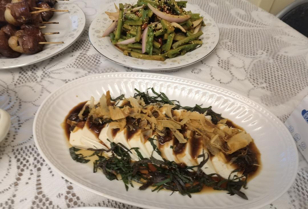 日式梅子紫苏凉拌豆腐（冷奴）