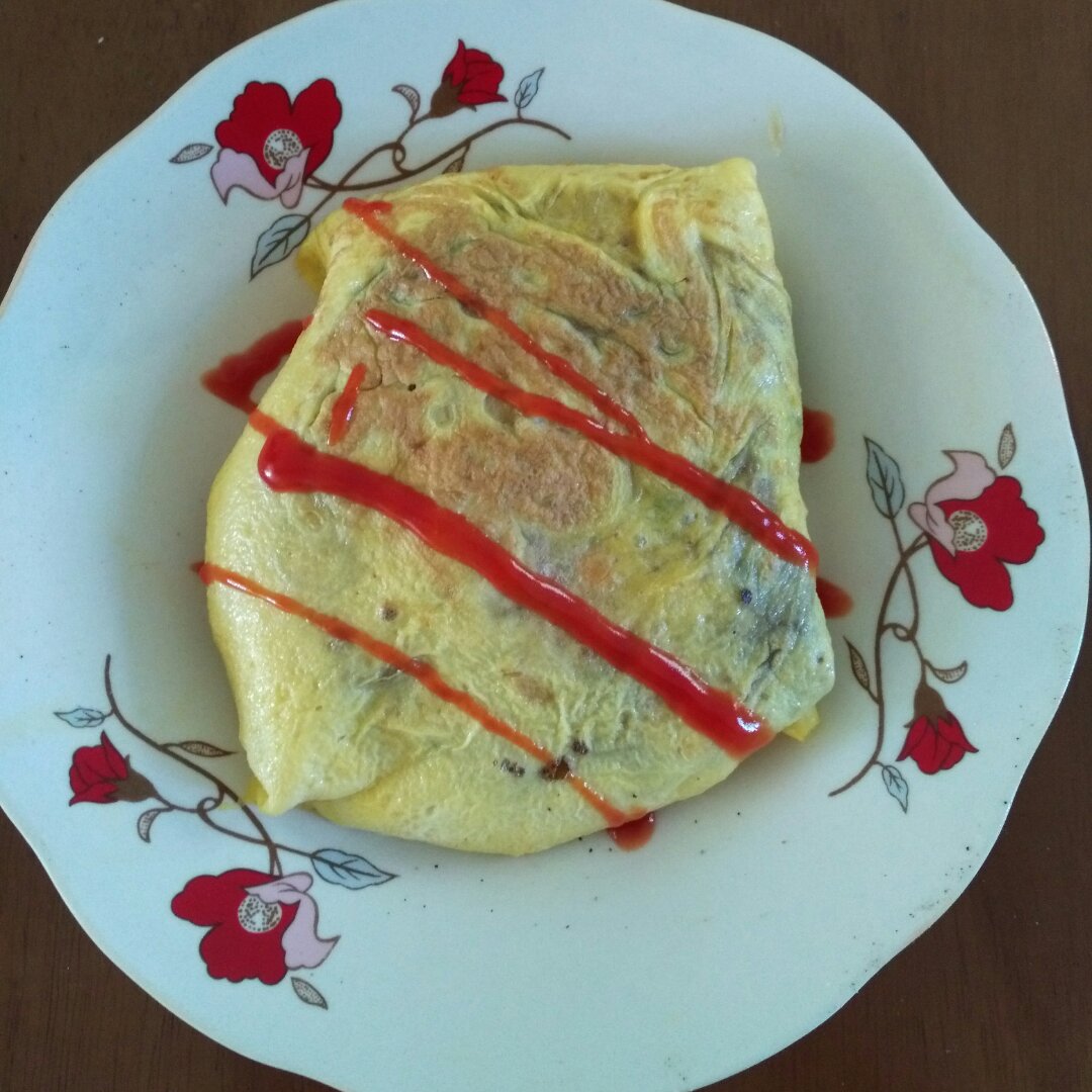 腊肠蛋包饭