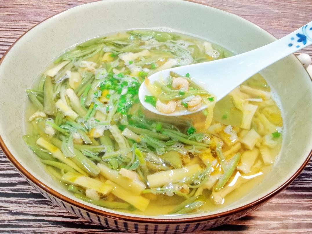 时令河鲜美食/莼菜汤