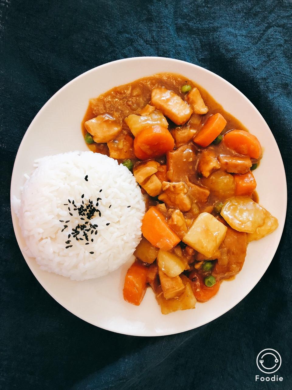 咖喱鸡肉饭