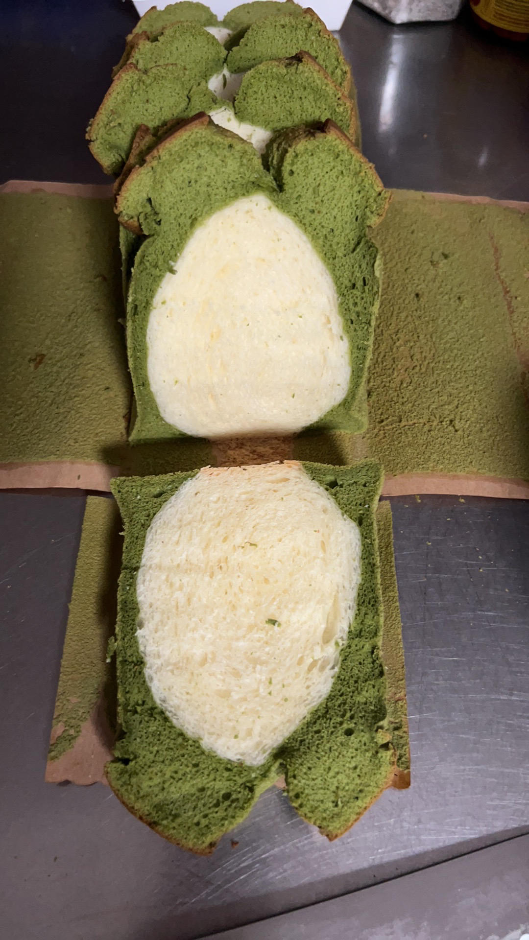 一次成功的黑钻吐司｜蛋糕➕面包的神仙搭配