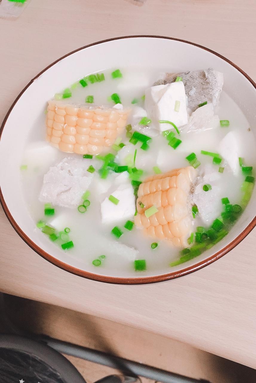 最近喜欢黑加仑做的浓厚鱼汤