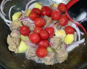 番茄土豆牛腩汤面的做法 步骤6
