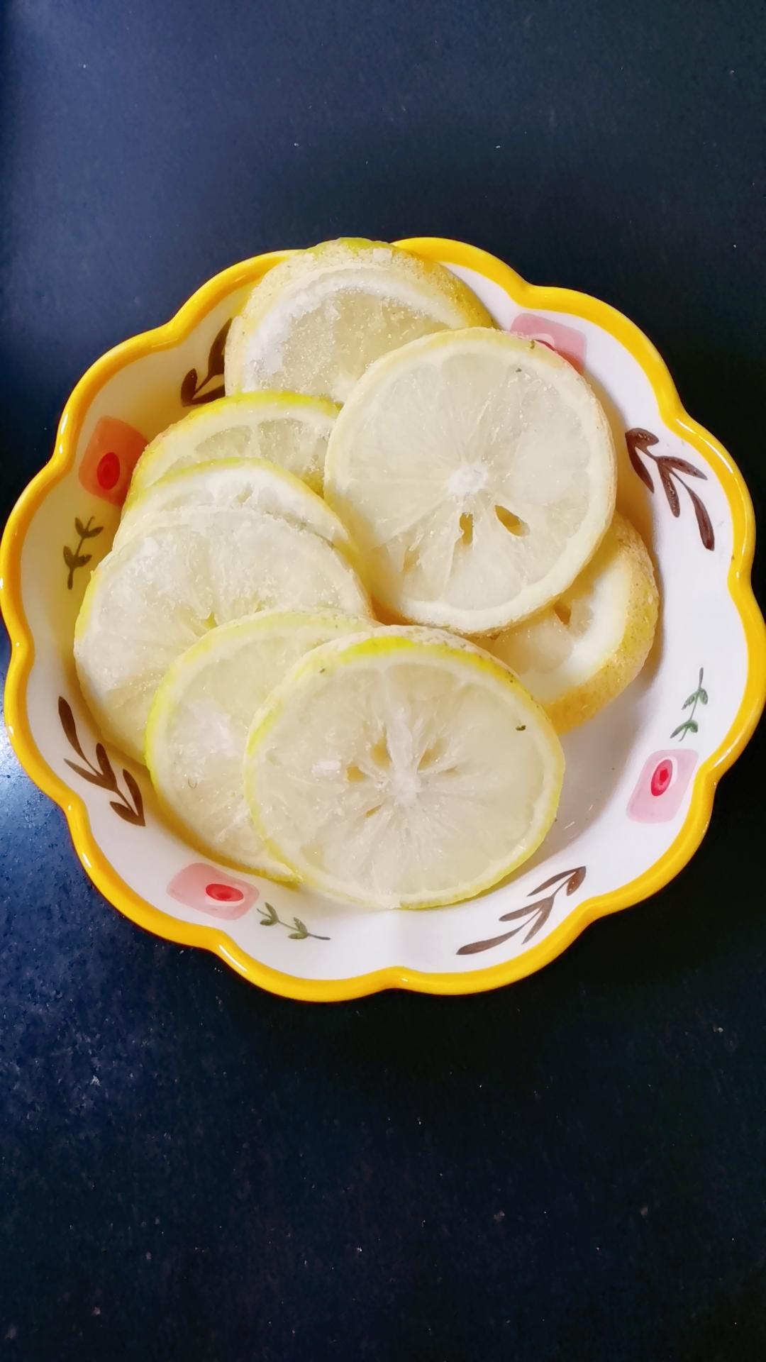 冻柠檬93的做法