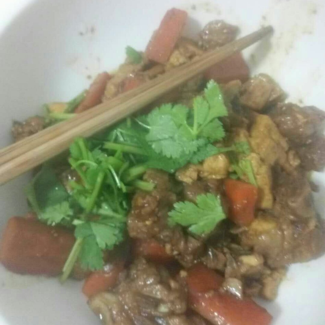 胡萝卜烧排骨