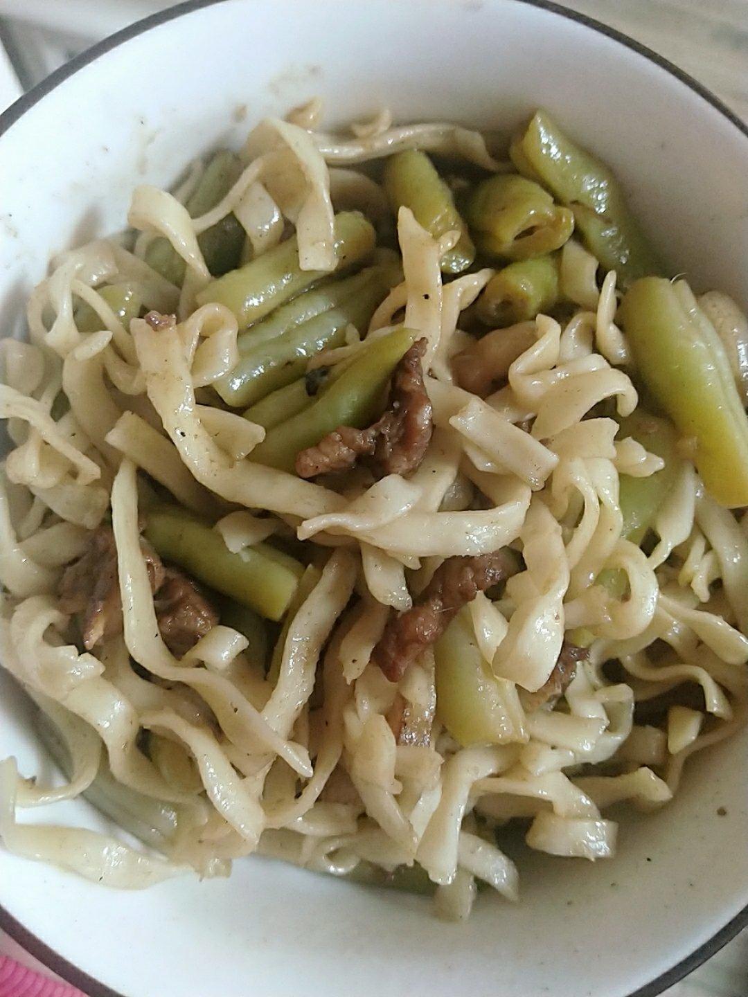 豆角焖面