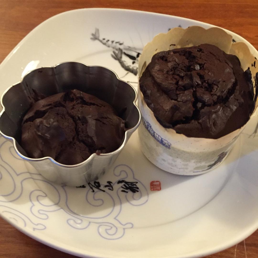 布朗尼杯子蛋糕