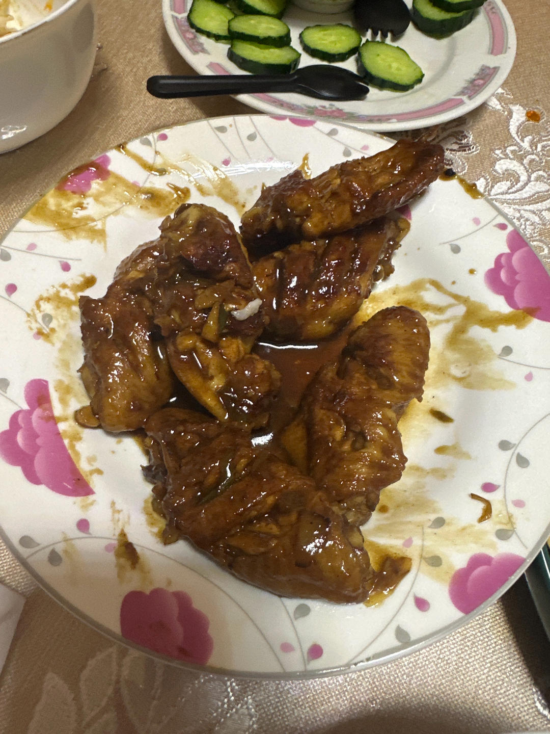 妈妈家的味道，吃了停不下来的红烧鸡翅