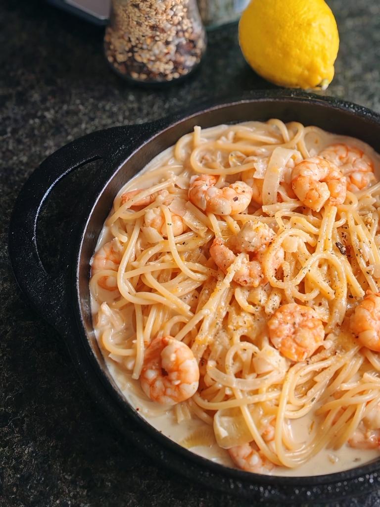 白葡萄酒海鲜意面（Seafood Pasta with White Wine）