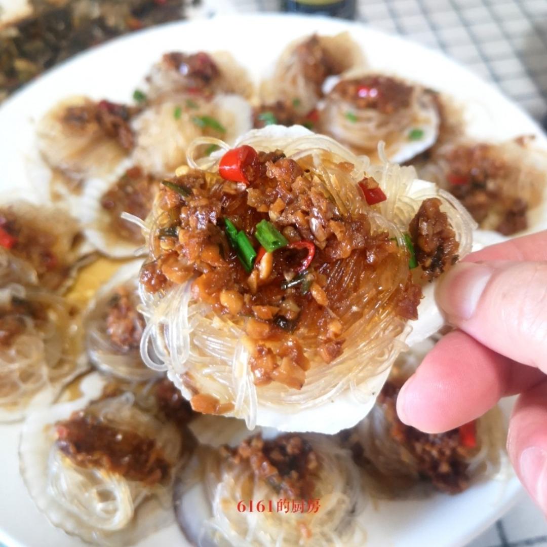 好吃又好做的蒜蓉粉丝蒸扇贝