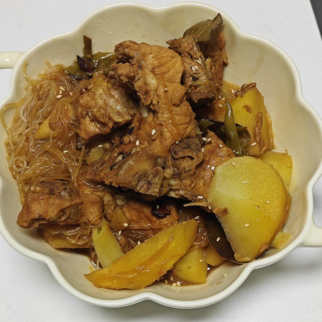 土豆炖排骨