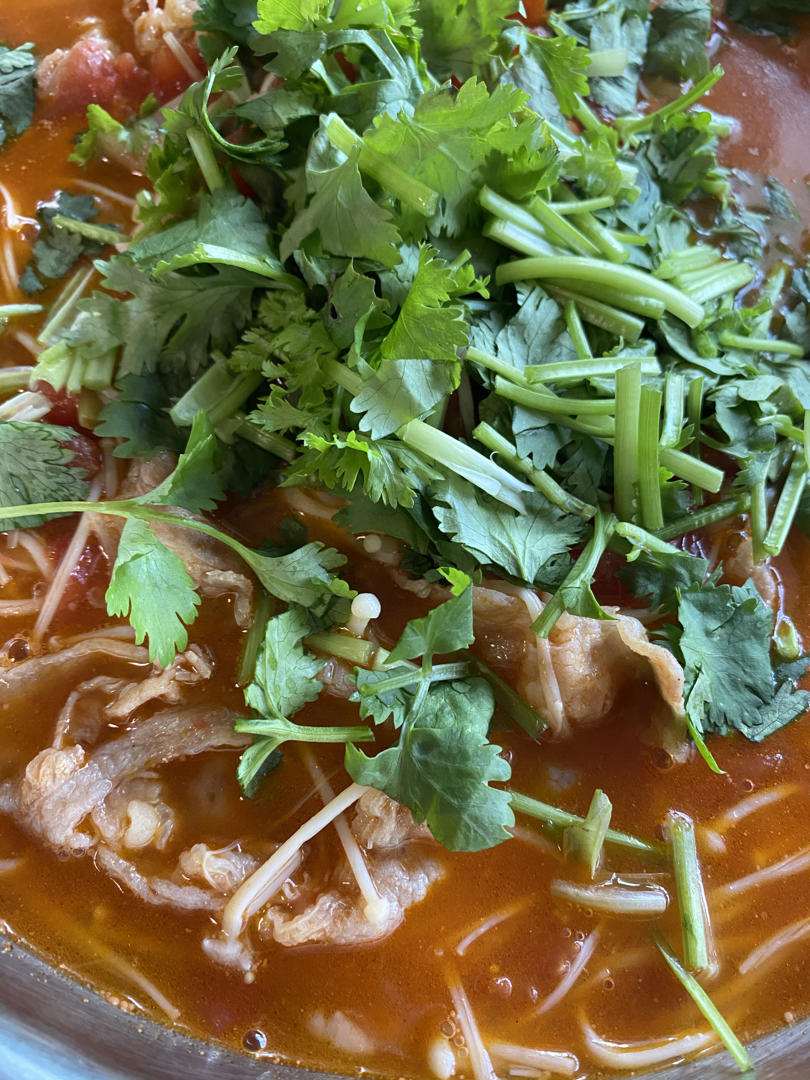 番茄肥牛金针菇