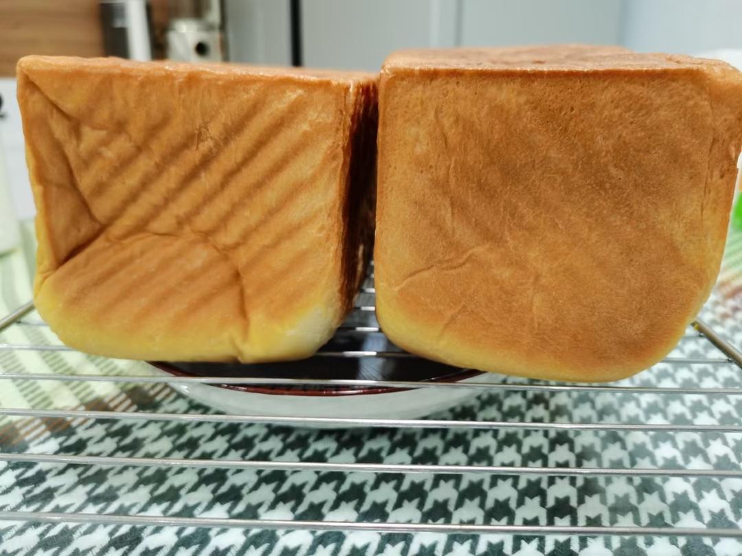 超柔牛奶棉花吐司（最详细的吐司食谱）