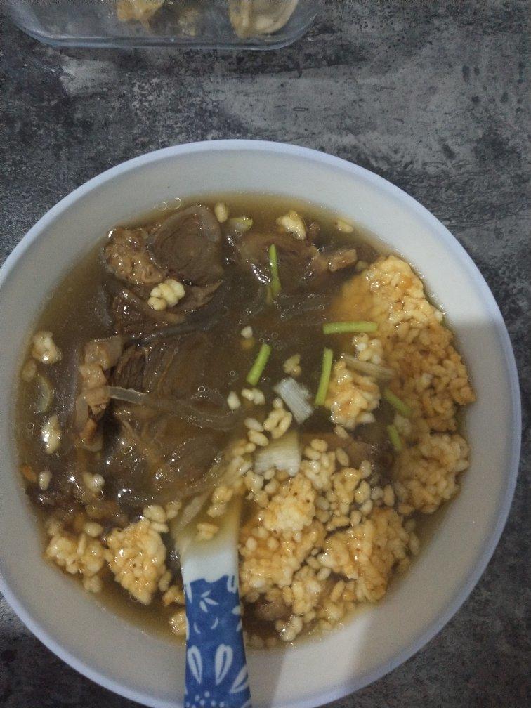 牛肉粉丝汤
