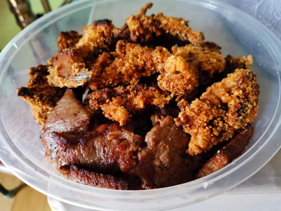 首秀香酥五香炸鱼块的做法