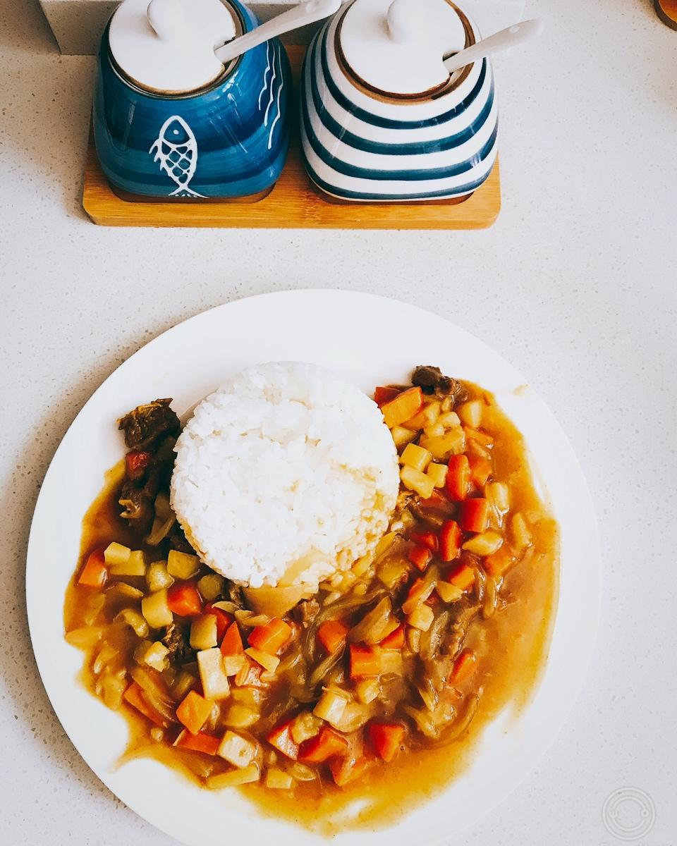 咖喱土豆烧牛肉