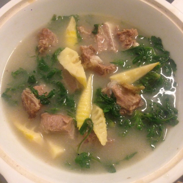 春笋排骨咸肉汤