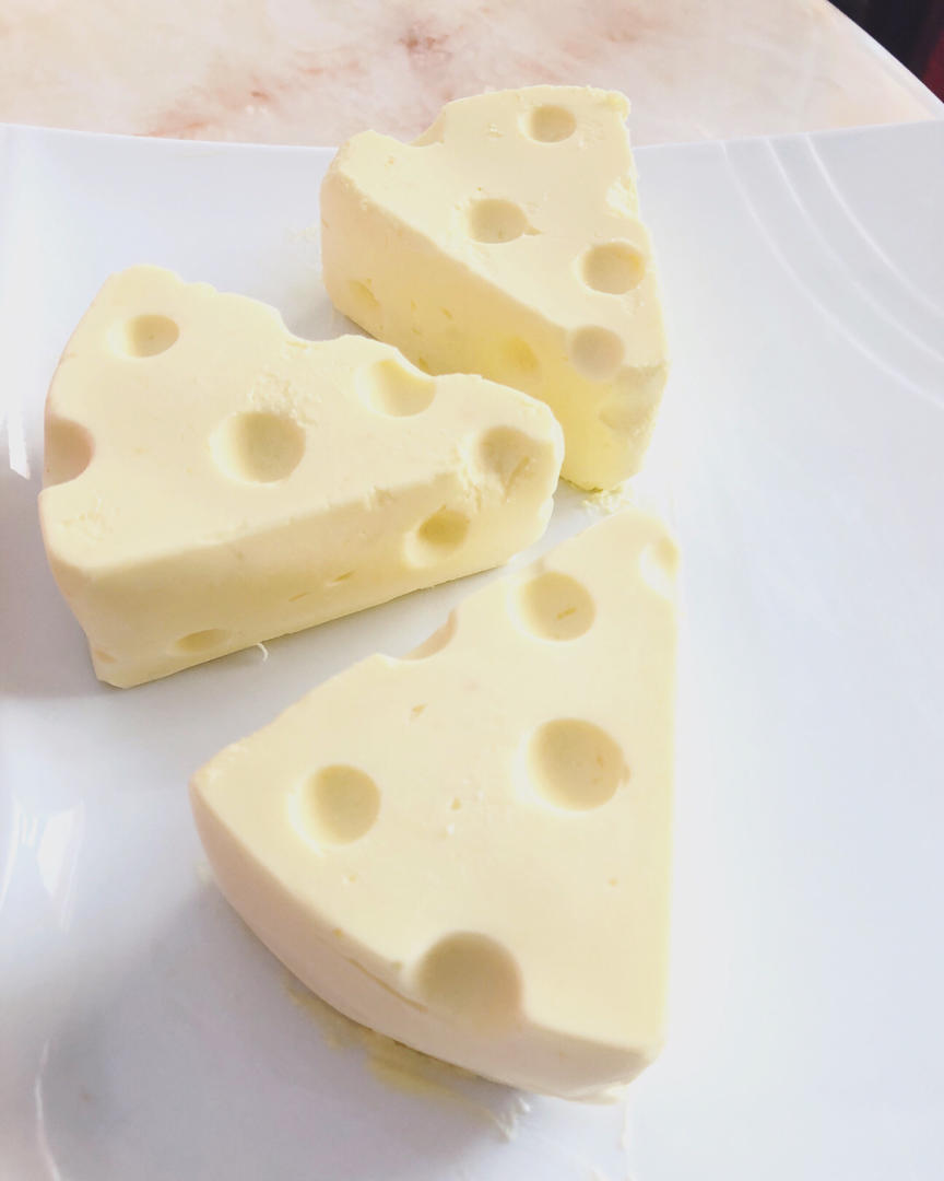 浮生游梦做的鼠年爆款猫和老鼠最爱的芒果奶酪慕斯