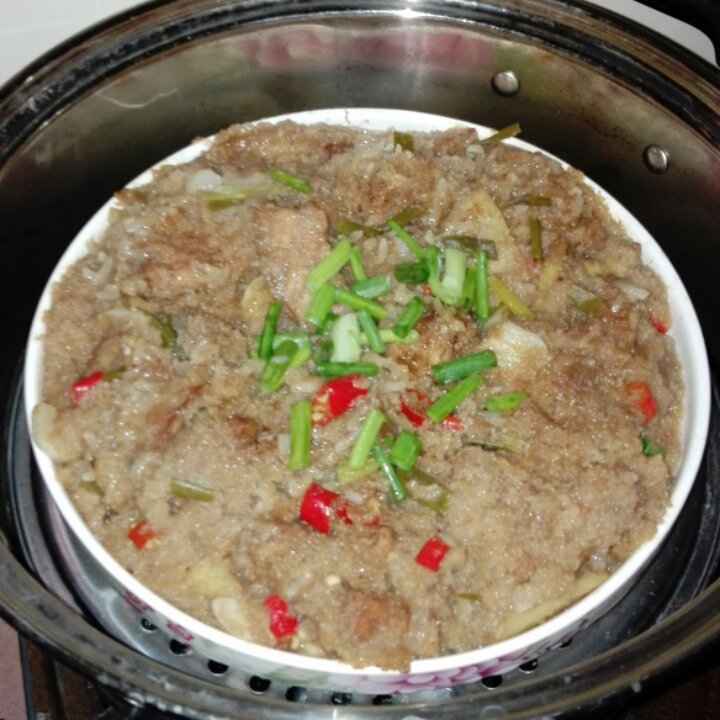 粉蒸排骨 Steamed Pork Ribs with Rice Flour