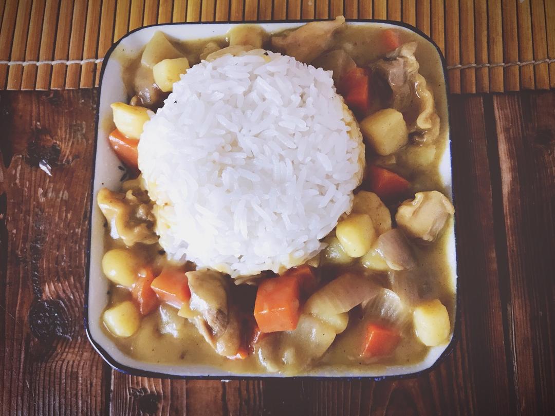 零失败日式咖喱鸡肉饭！！最正宗日本家庭做法！简单又好吃！