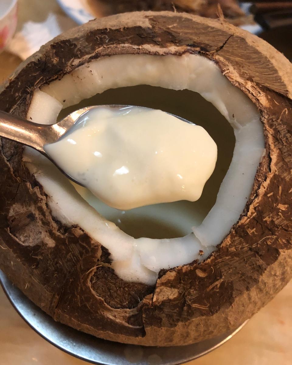 整个椰子双皮奶