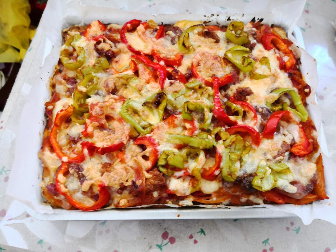 生酮无麸质菜花披萨