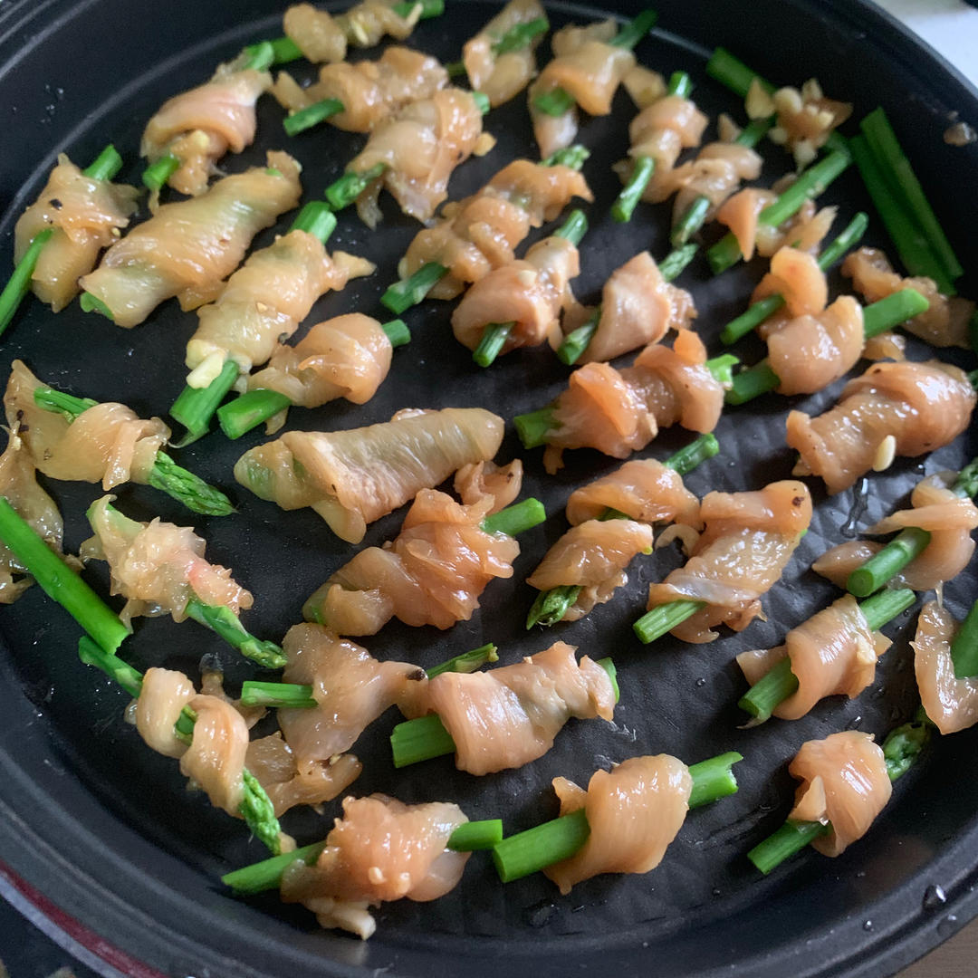 芦笋鸡肉卷