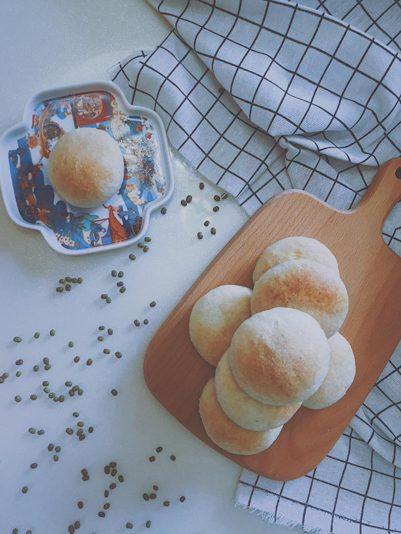 酥皮绿豆饼   酥得掉渣渣