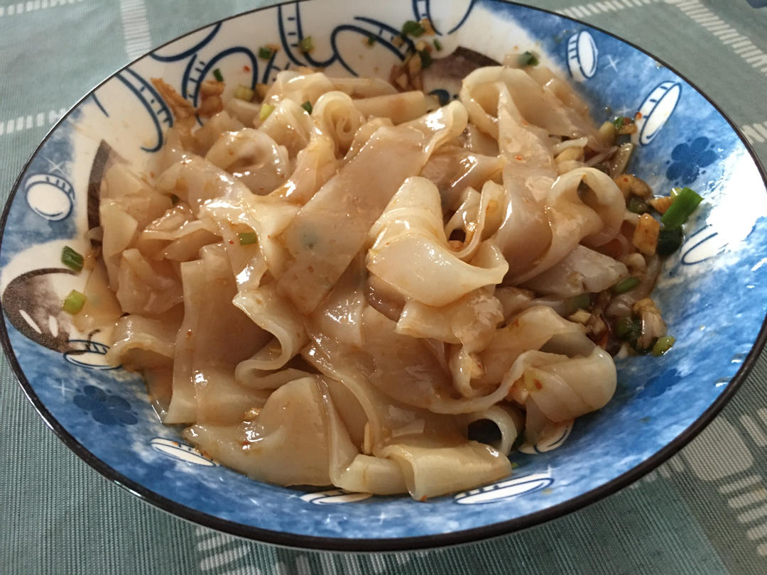 澄面（小麦淀粉）凉皮