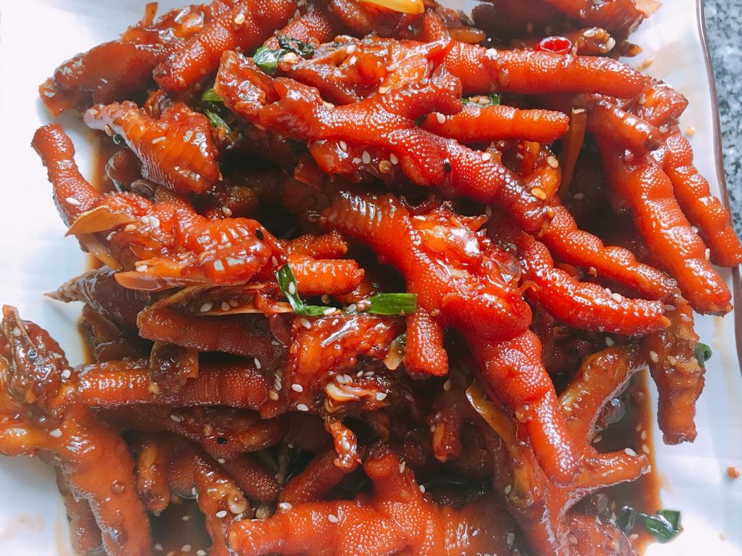 香辣烧鸡爪