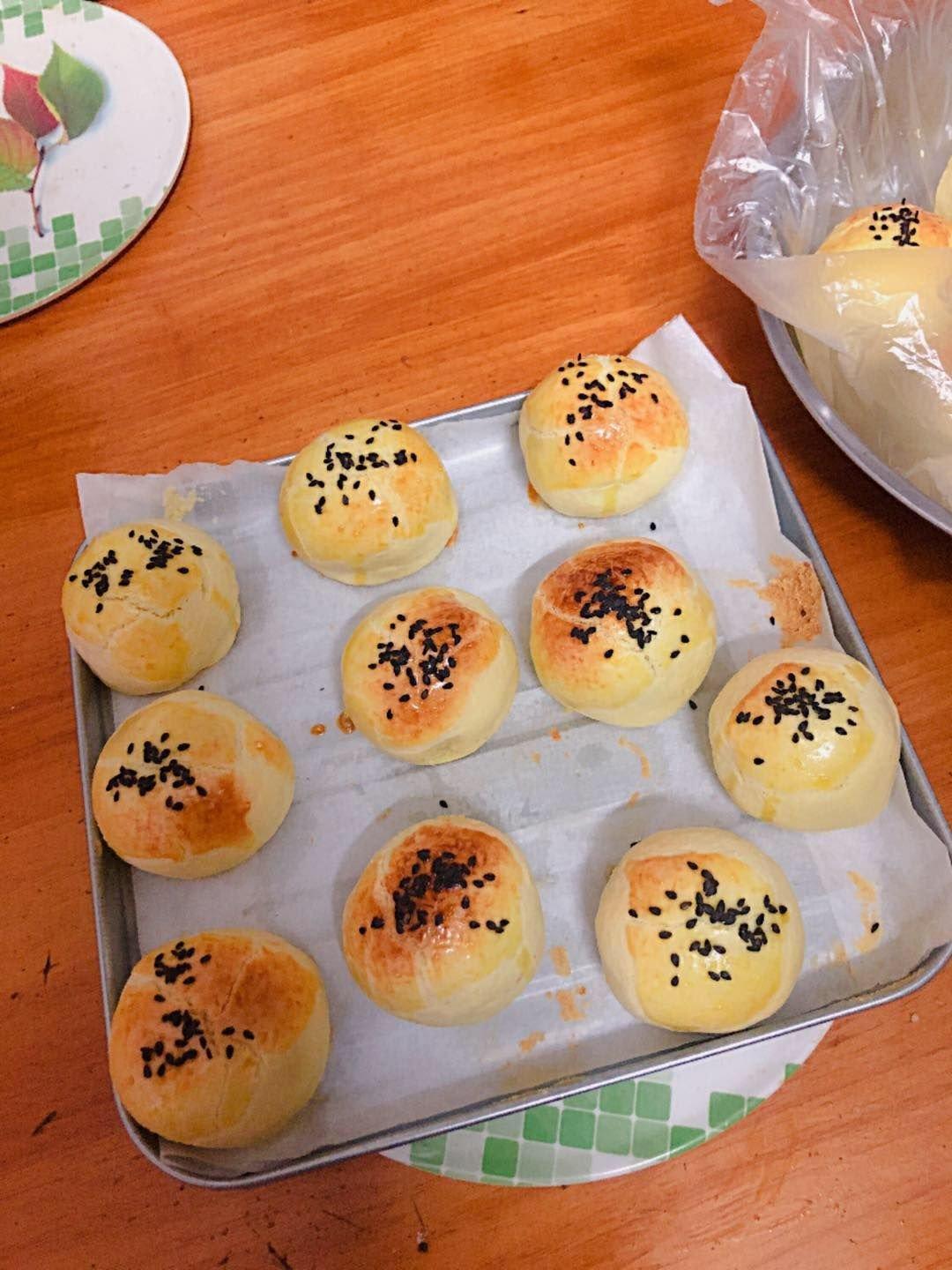 《Tinrry+》菠萝蛋黄酥（超快手、免揉、不用开酥）