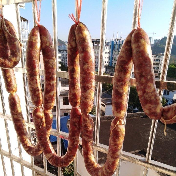 自制四川麻辣香肠
正宗四川口味，超详细制作流程图解