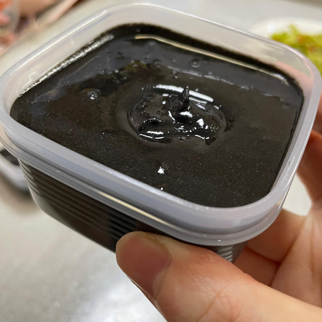 黑芝麻酱