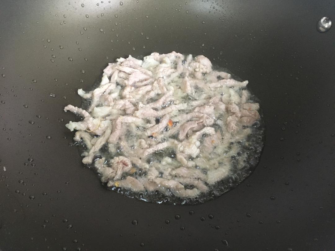 榨菜炒胡萝卜的做法 步骤9