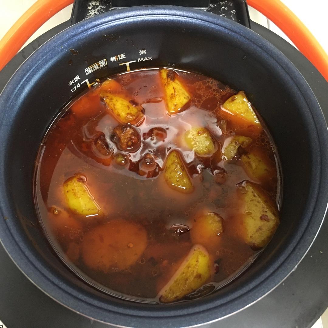 【电饭煲土豆火腿焖饭】